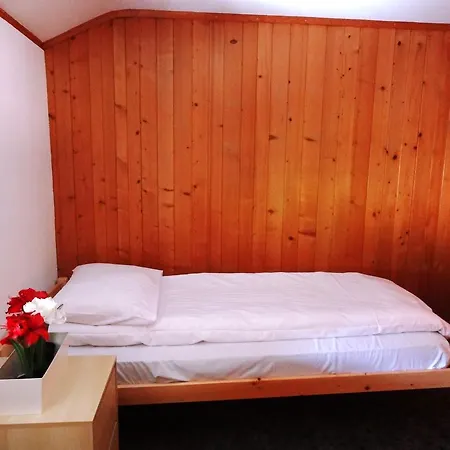 Quarto em Acomodações Particulares Base Cafe *