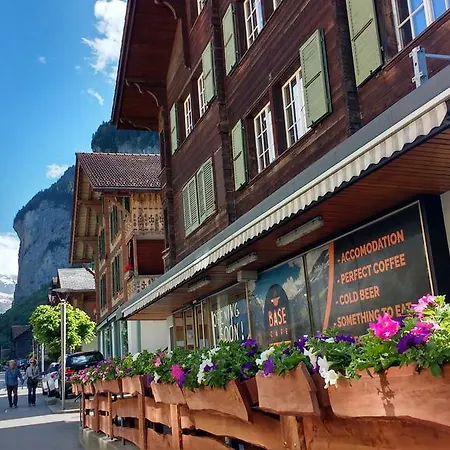 Base Cafe * Lauterbrunnen
