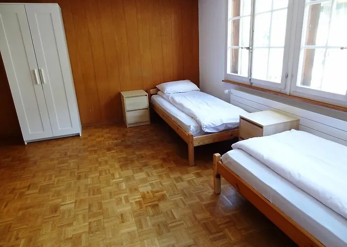 Base Cafe Privat bolig *