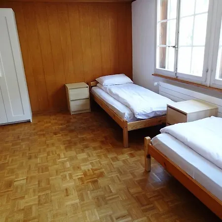 巴瑟咖啡厅酒店 民宿 *