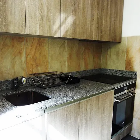 巴瑟咖啡厅酒店 民宿 *