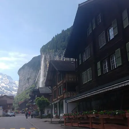 Base Cafe Lauterbrunnen
